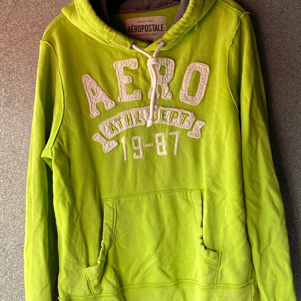 Aeropostale Men's Lime Green Hoodie
